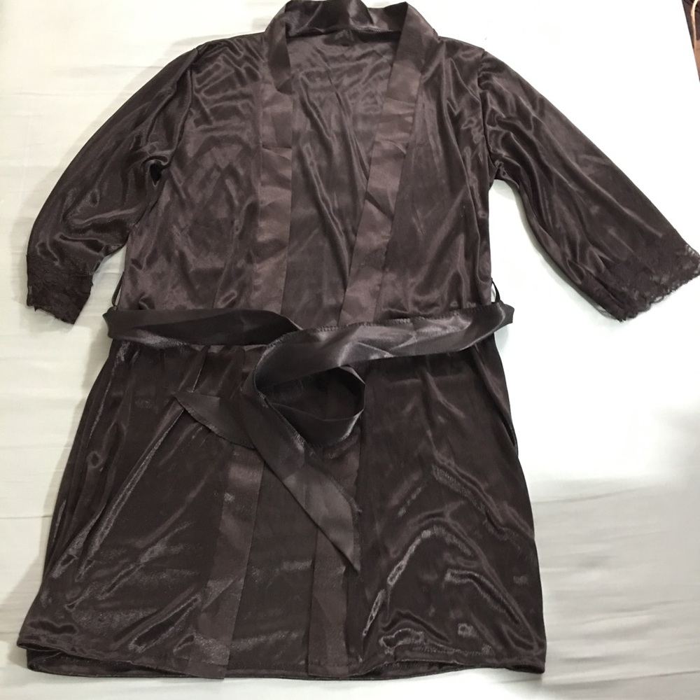 Brand new Super soft slik sleep robe